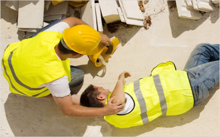 Foundation Certificate in First Aid at Work Level 2 Course