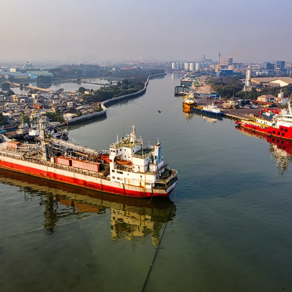 LICQual UK Level 6 Diploma in Technical Ship Management
