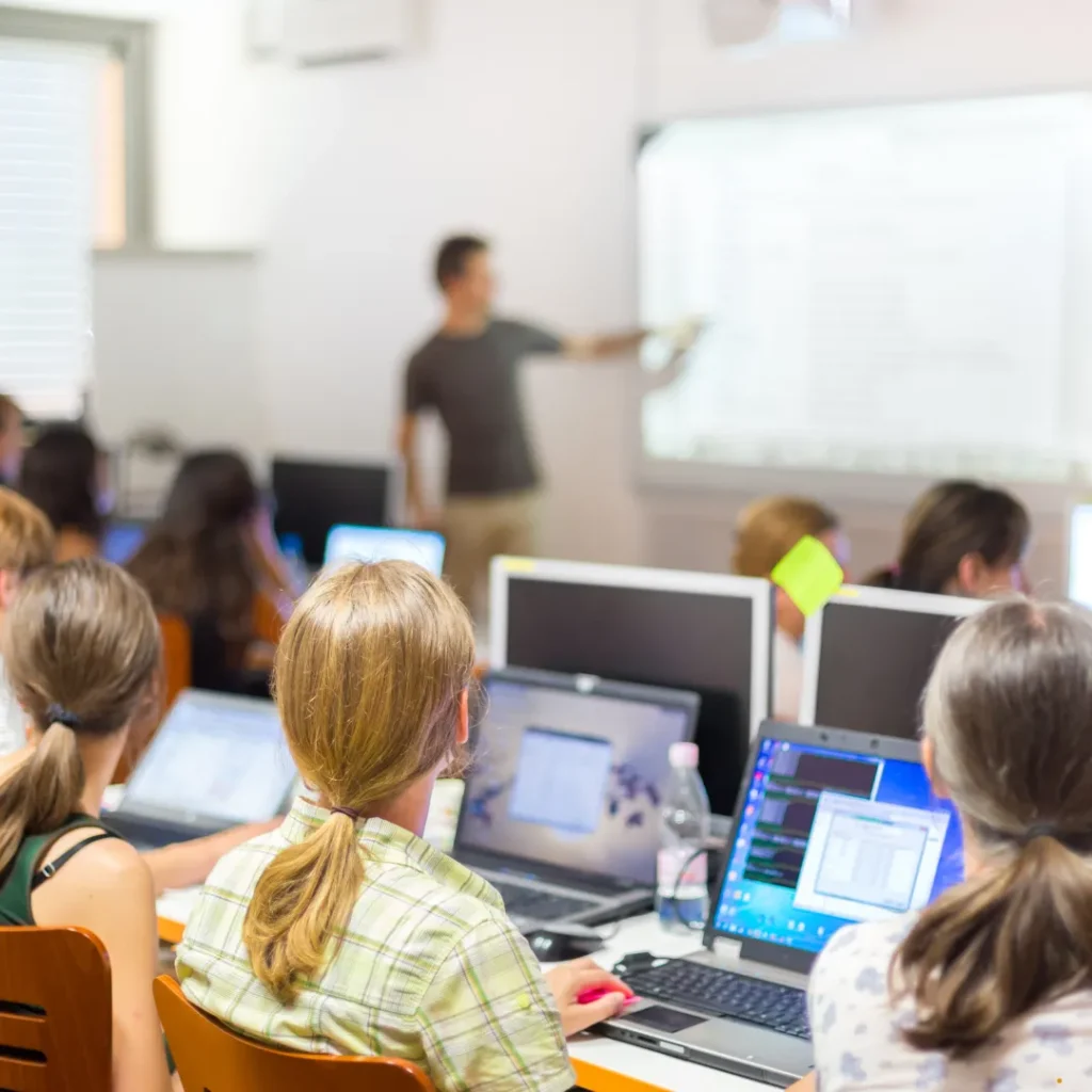 QualCert Level 6 Diploma in Pharmaceutical Informatics (D Pharmaceutical Informatics)